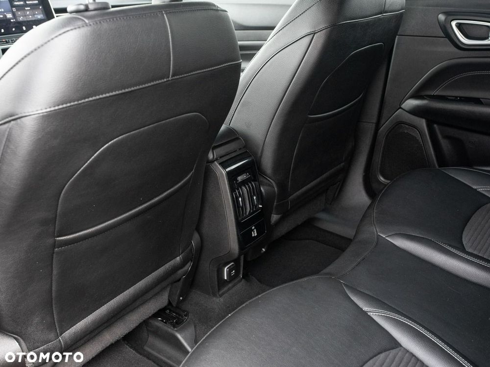 Jeep Compass - 23