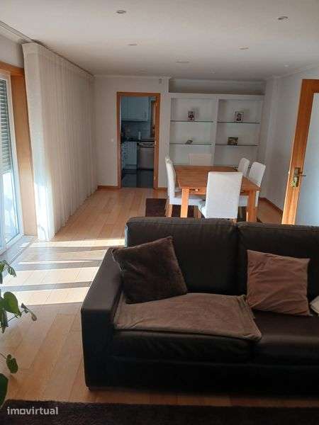 Moradia com 3 suites - Grande imagem: 5/12