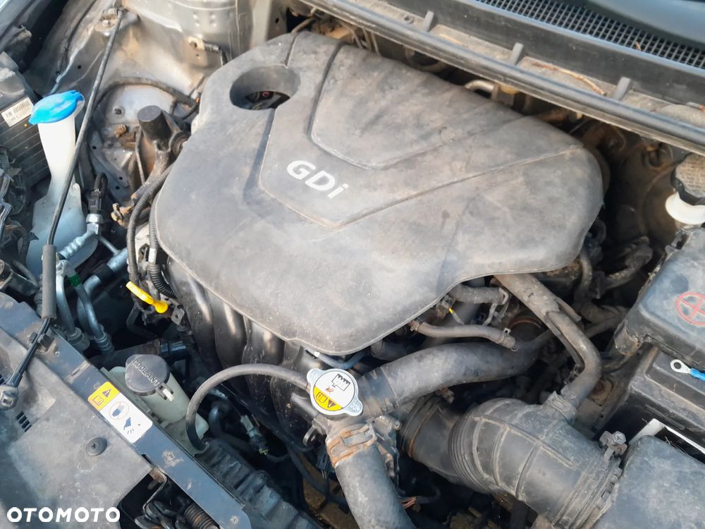 Hyundai i30 blue 1.6 GDI Passion - 24