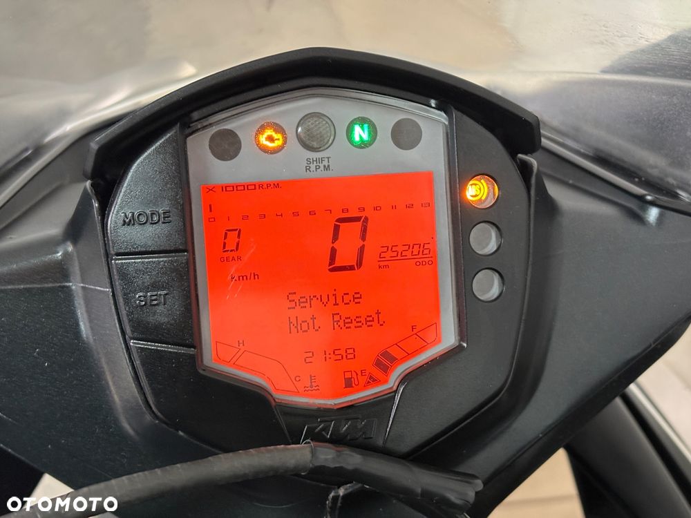 KTM RC 125 - 12