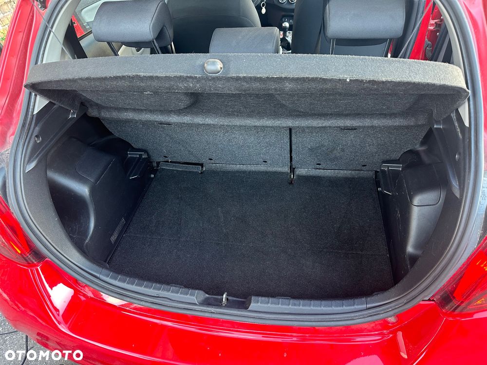 Toyota Yaris 1.0 Active EU6 - 10