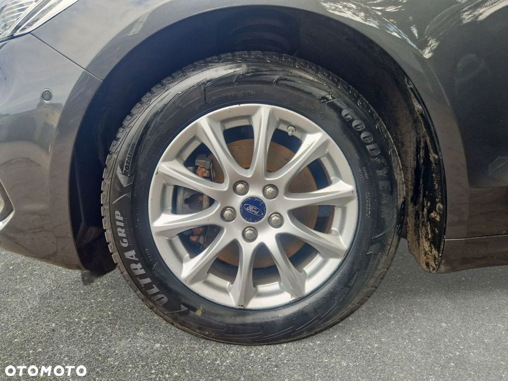 Ford Mondeo - 9