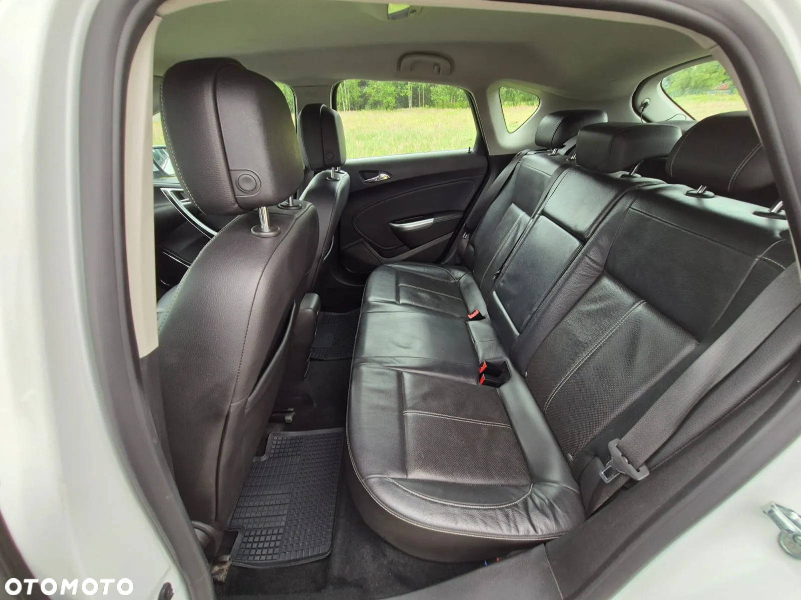 Opel Astra IV 2.0 CDTI Cosmo - 40