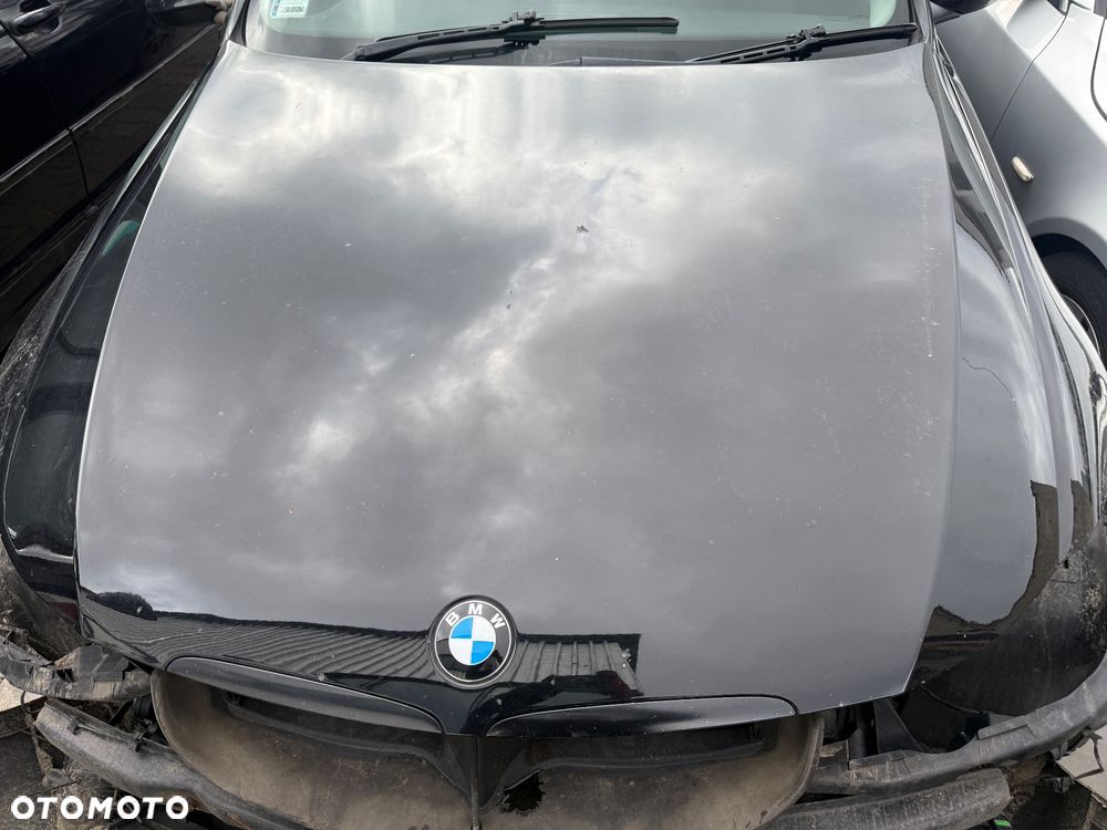 Maska Bmw e90 e91 przedlift 668 Schwarz 2 II ładna pod kolor - 1