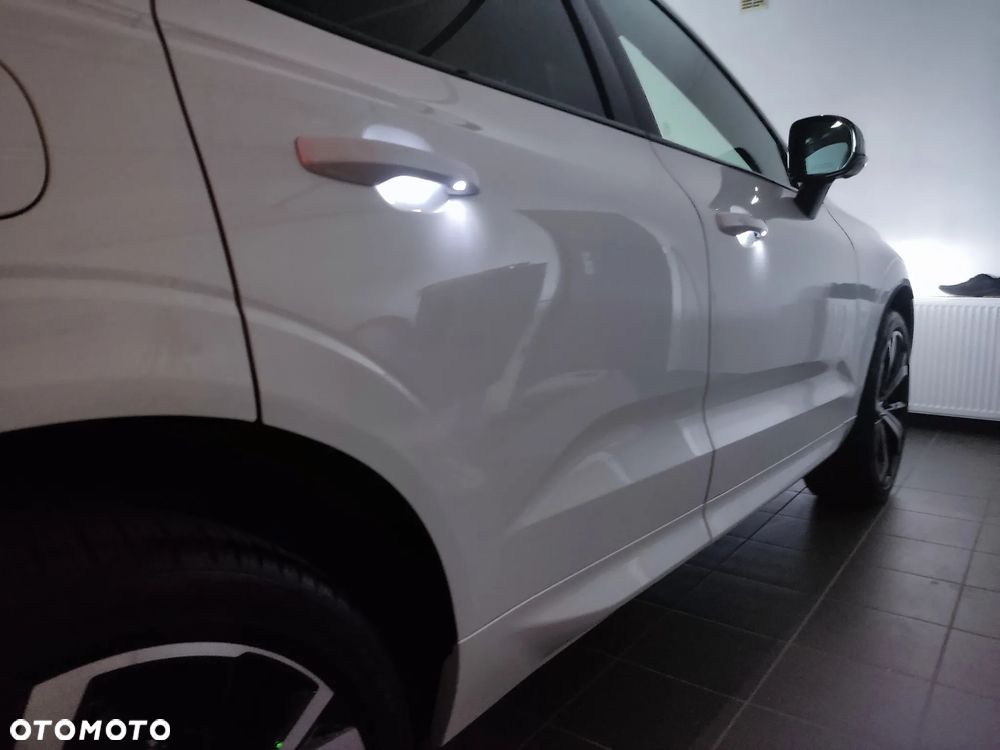 Volvo XC 60 B5 B AWD Ultimate Bright - 7