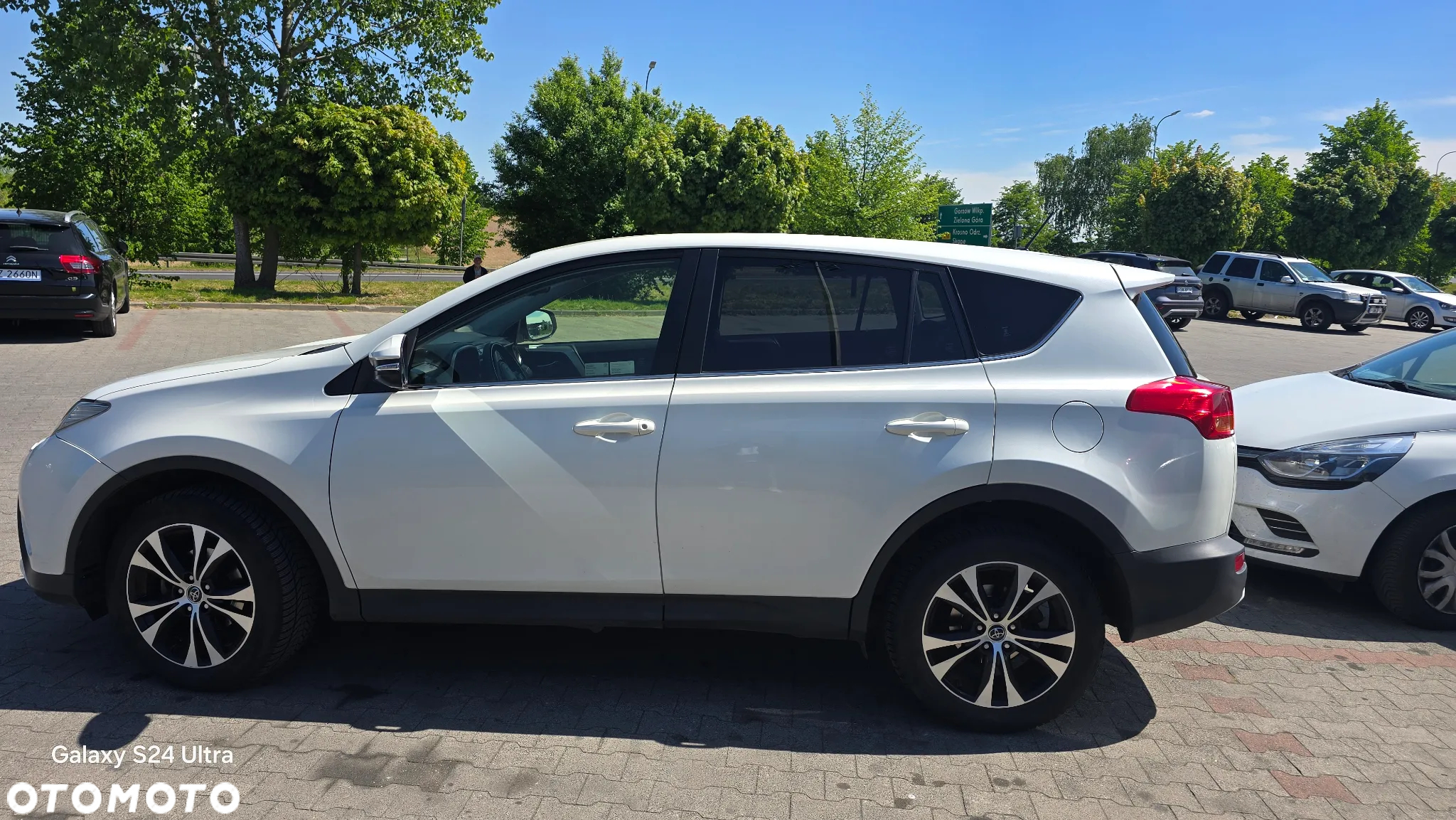 Toyota RAV4 - 3