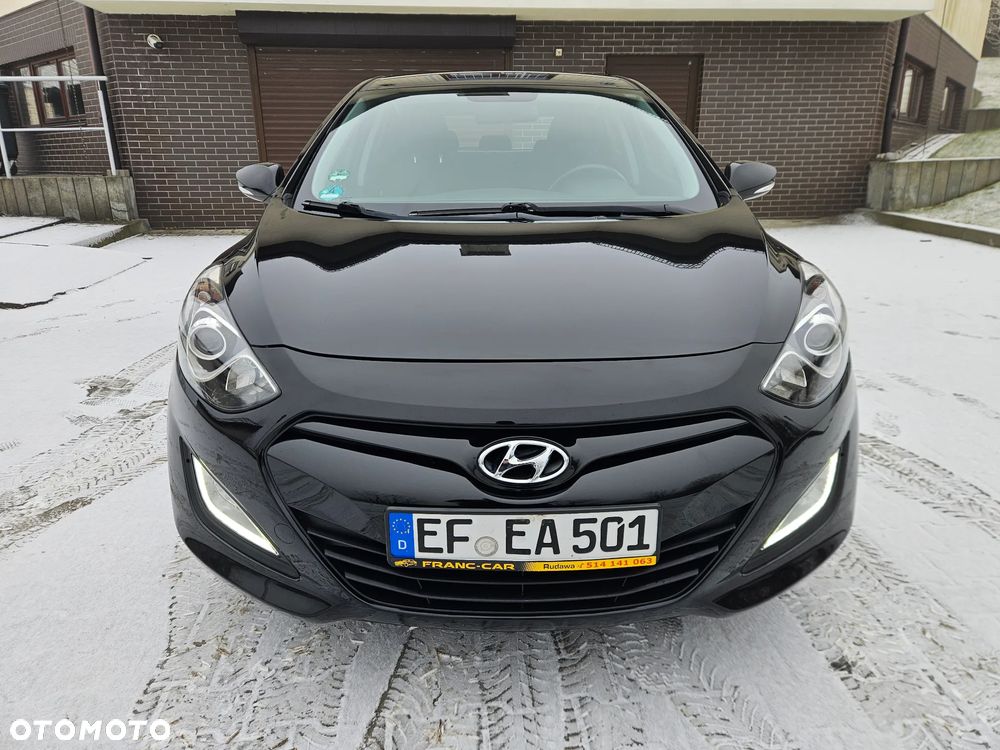 Hyundai i30 1.4 Fifa World Cup Edition - 37