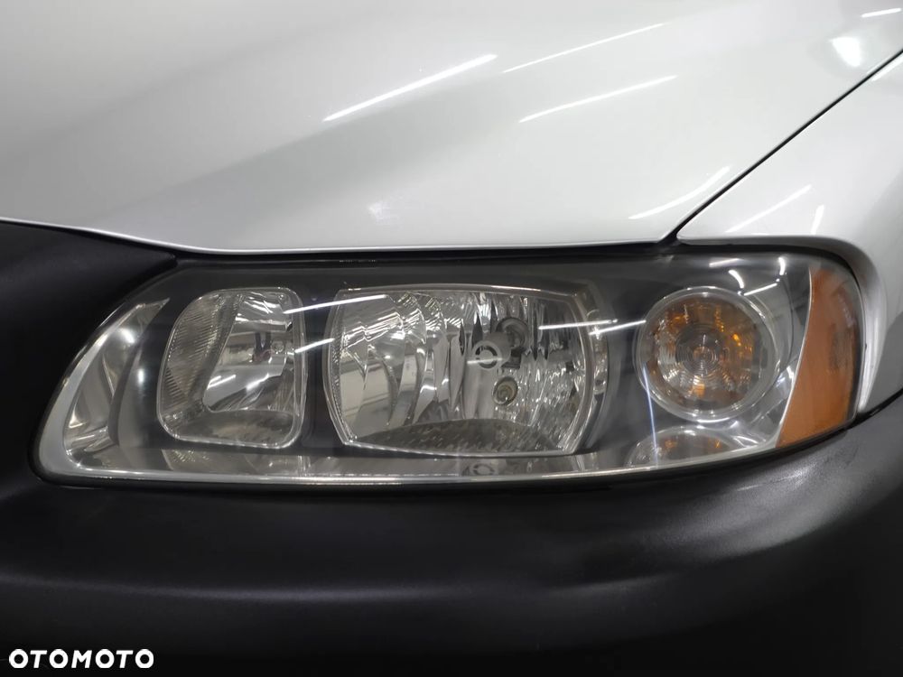 Volvo XC 70 D5 AWD Momentum - 15