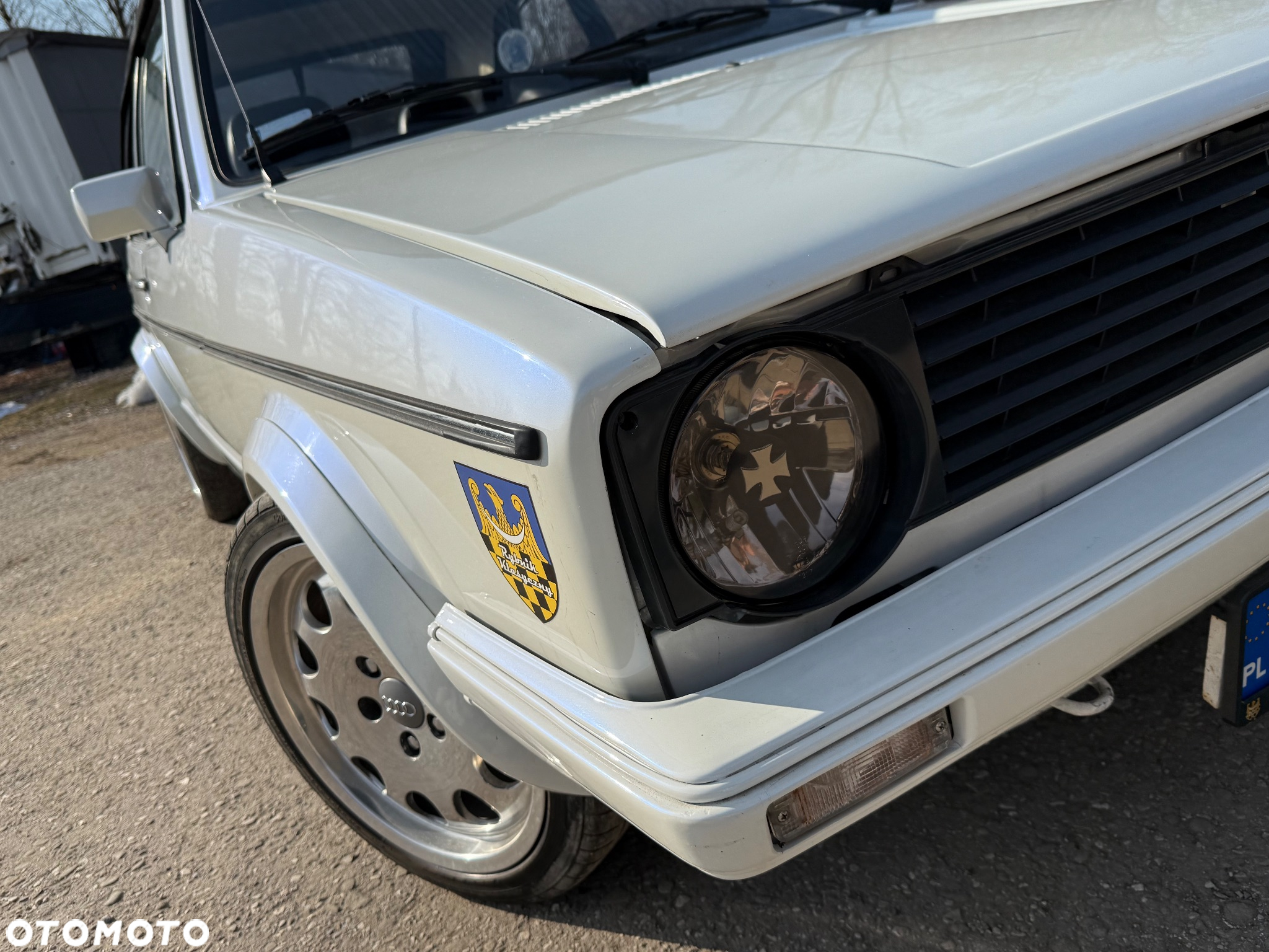 Volkswagen Golf 1.6 CL - 4