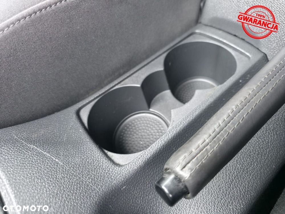 Volkswagen Golf - 27