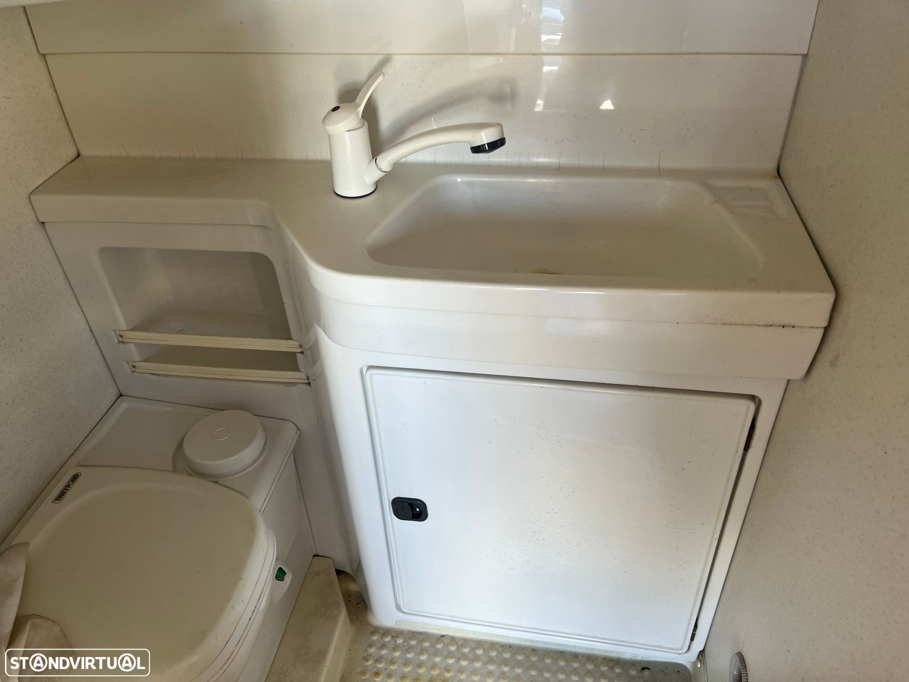 Hymer Classe B SL . - 18
