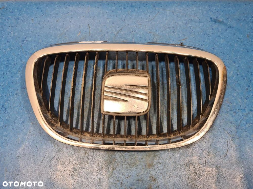 SEAT ALTEA  I ATRAPA / GRILL - 1