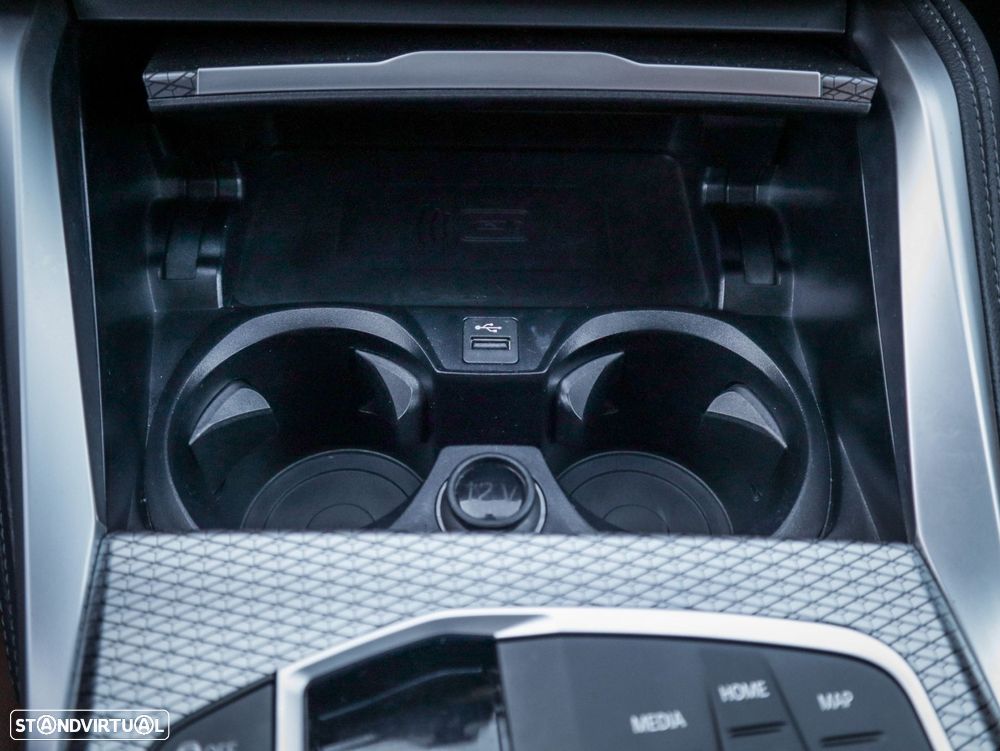 BMW i4 eDrive40 Pack Desportivo M - 41