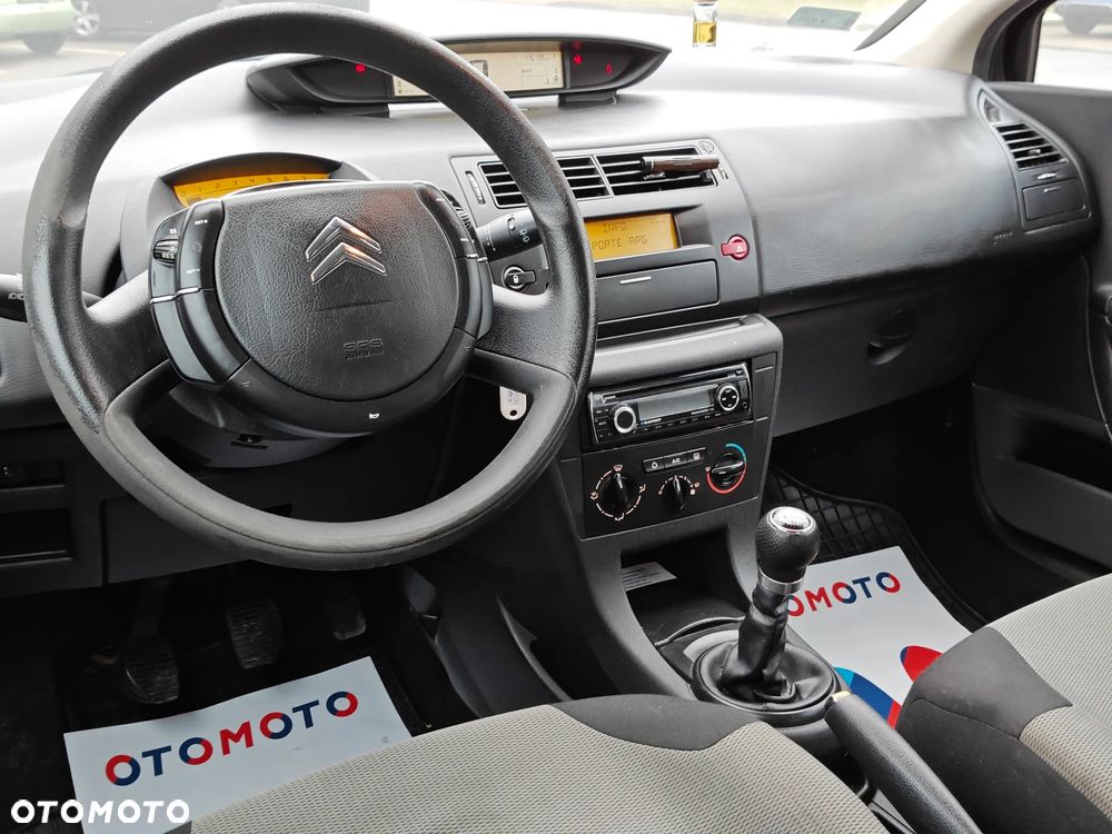 Citroën C4 1.6 16V SX - 6