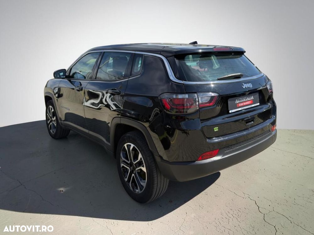 Jeep Compass - 15