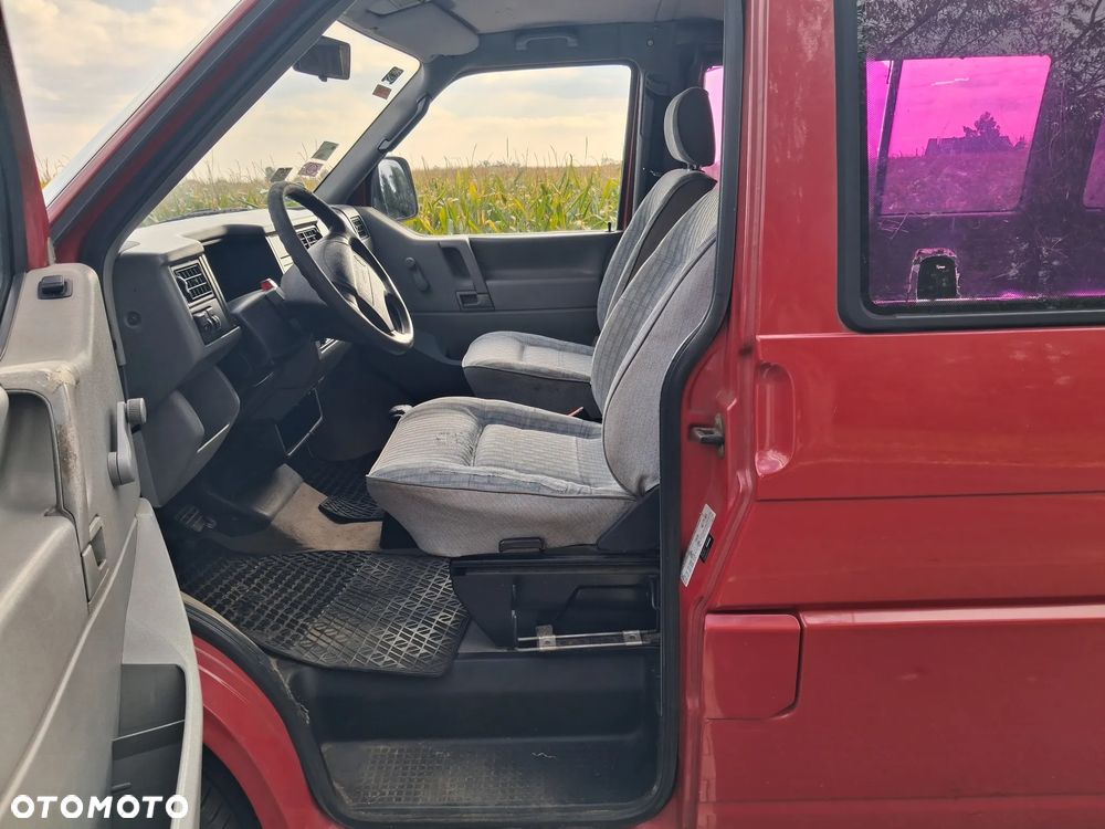 Volkswagen Transporter - 7