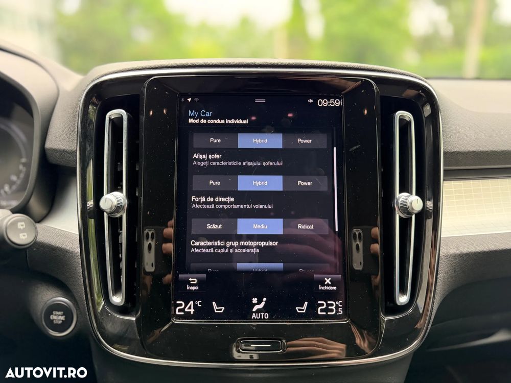 Volvo XC 40 T5 Twin Engine DKG Momentum Pro - 25