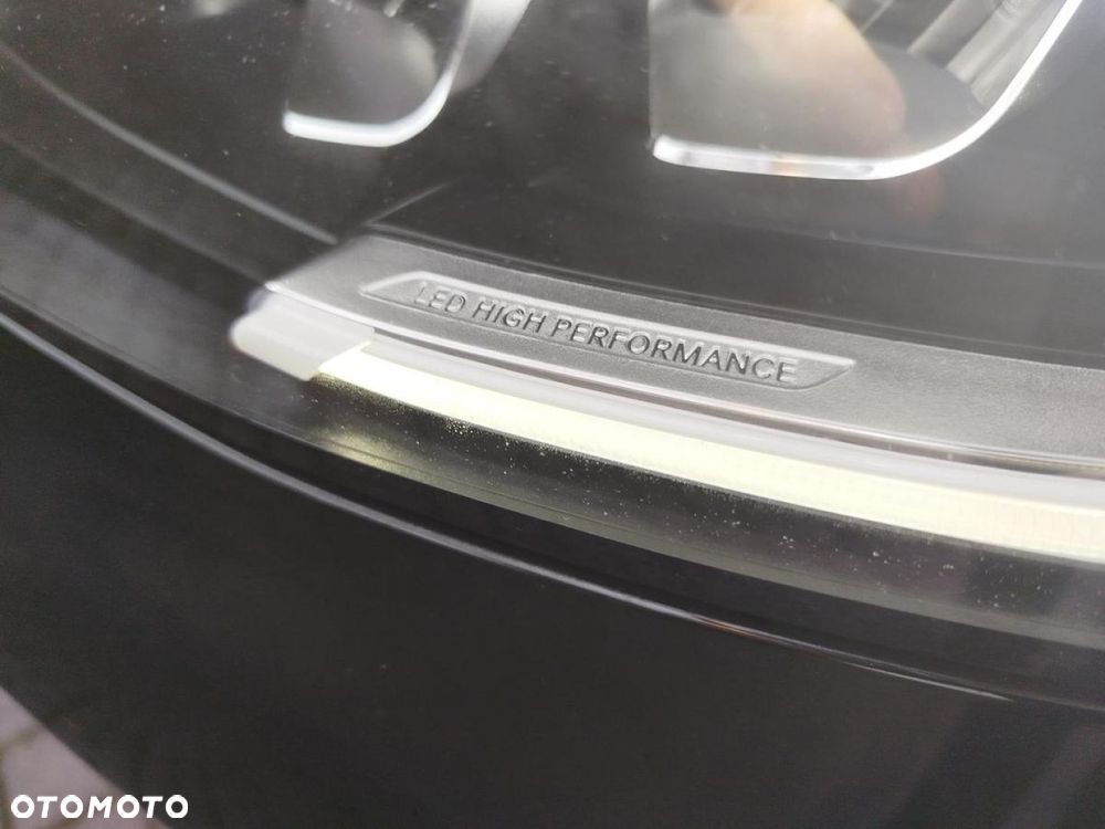 Mercedes-Benz GLC - 22