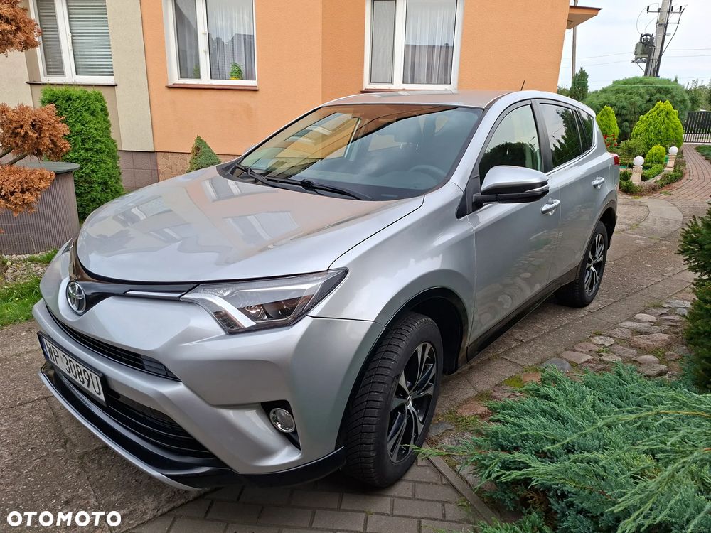 Toyota Rav4 2015 photo 4