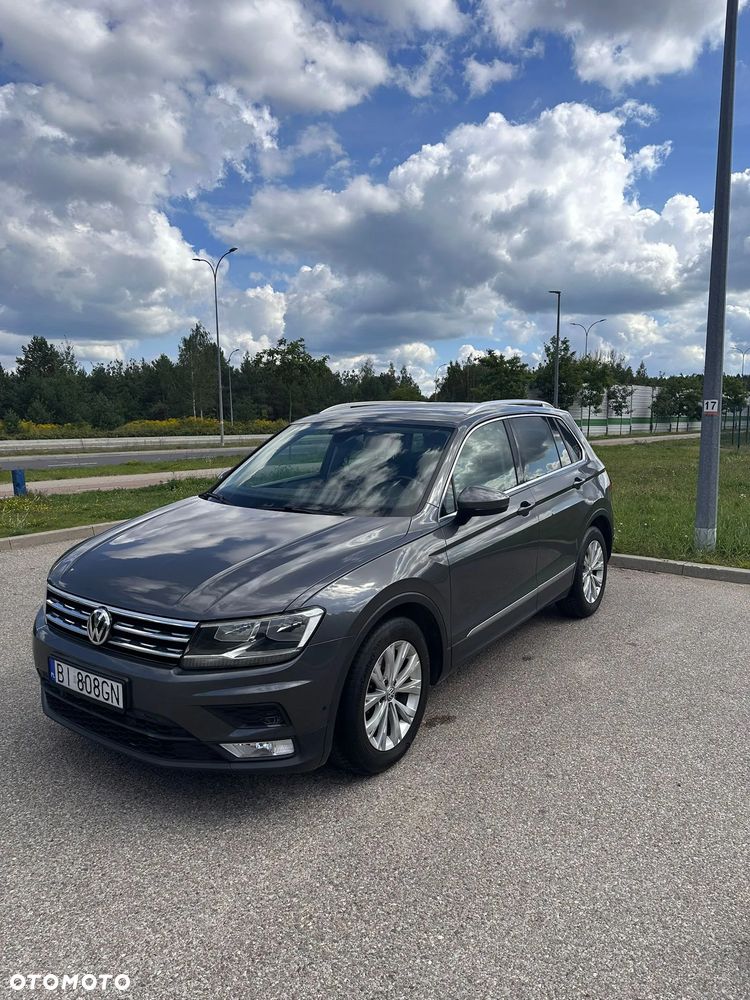 Volkswagen Tiguan - 2