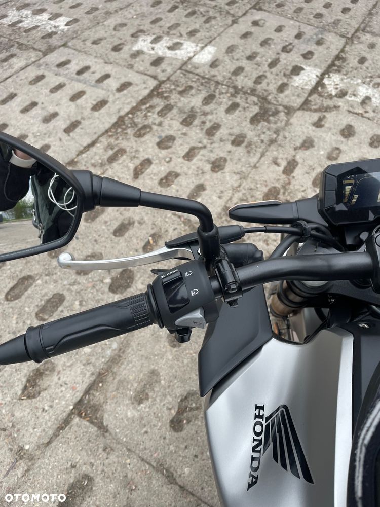 Honda CB - 4