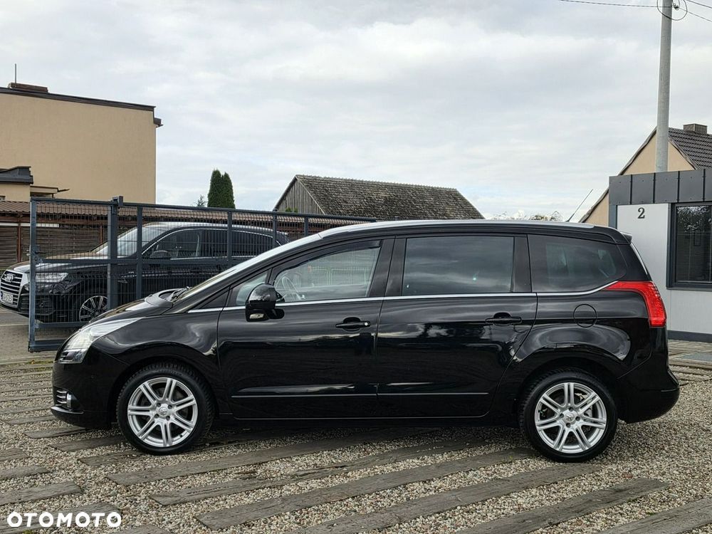Peugeot 5008 - 17