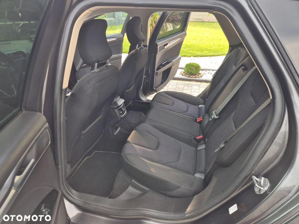 Ford Mondeo - 20