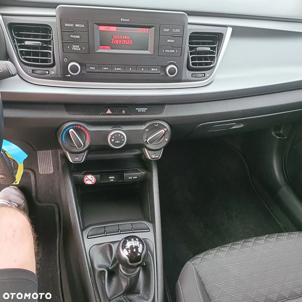 Kia Rio 1.2 Vision - 18