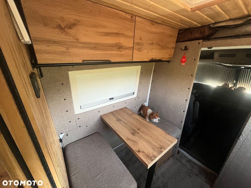 Volkswagen Crafter - 8