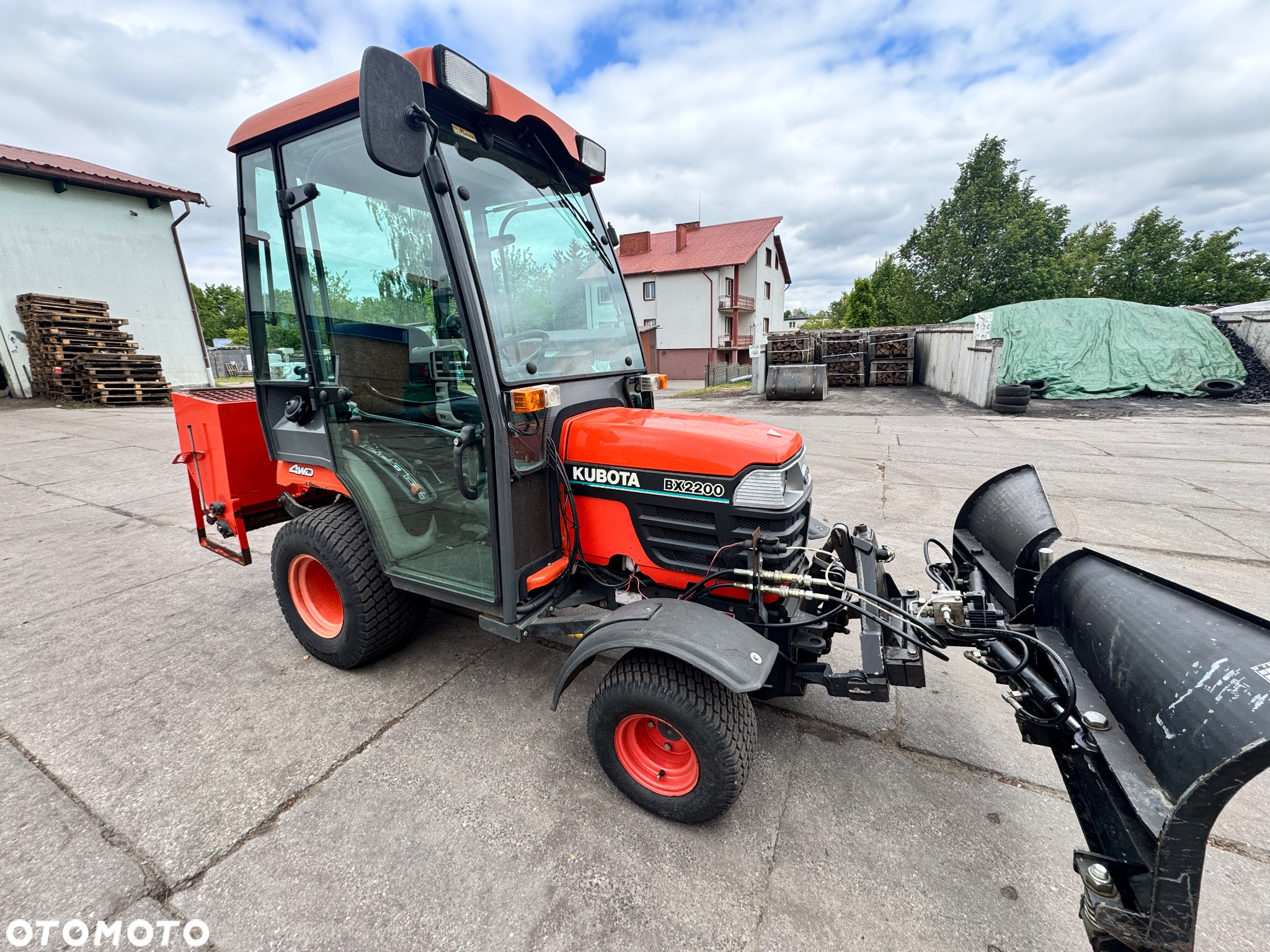 Kubota BX2200 - 6