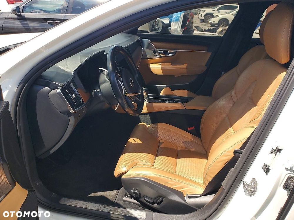 Volvo S90 - 8