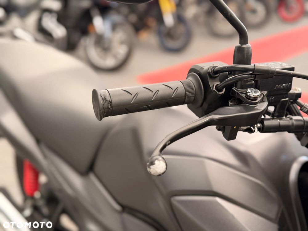 Honda CBF - 7