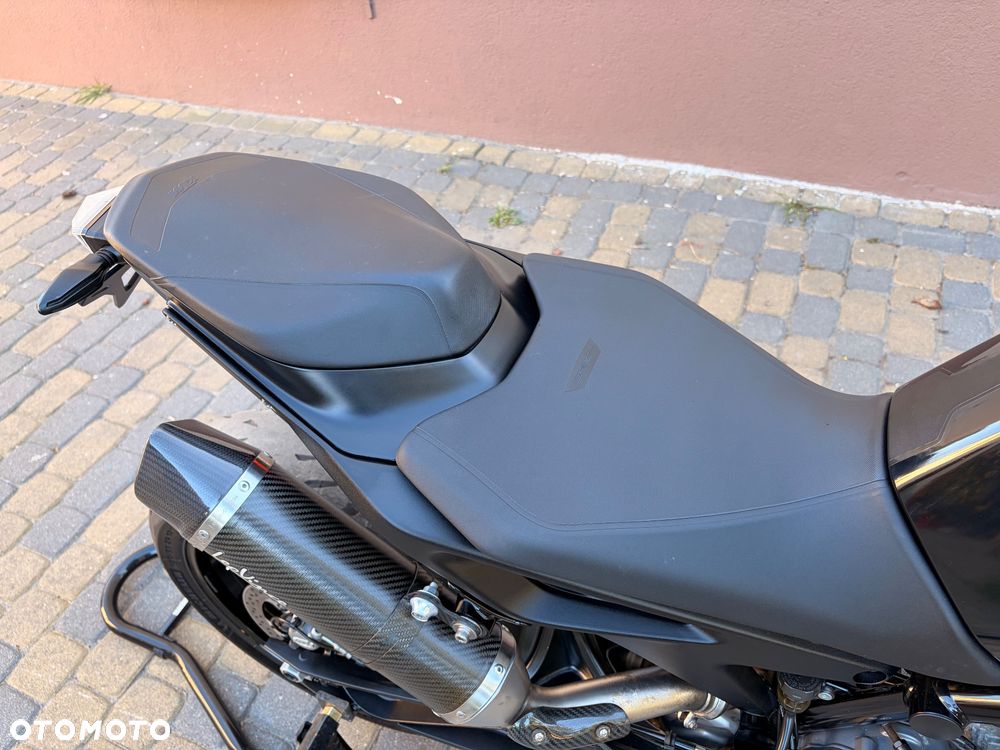 KTM DUKE 890 - 37