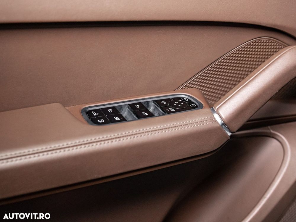 Porsche Cayenne Coupe E-Hybrid Tiptronic S - 15