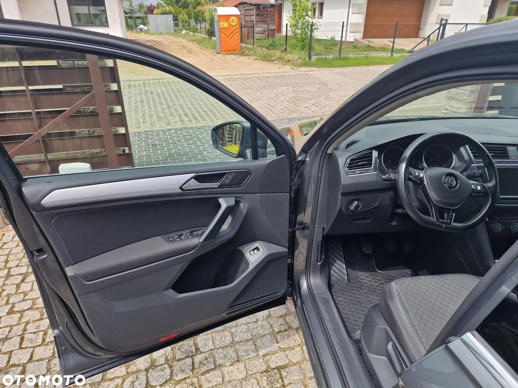 Volkswagen Tiguan 2.0 TDI BMT SCR Comfortline - 17