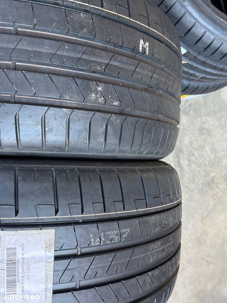 Vând 2 anvelope 285/40/19 Pirelli de vară noi - 2