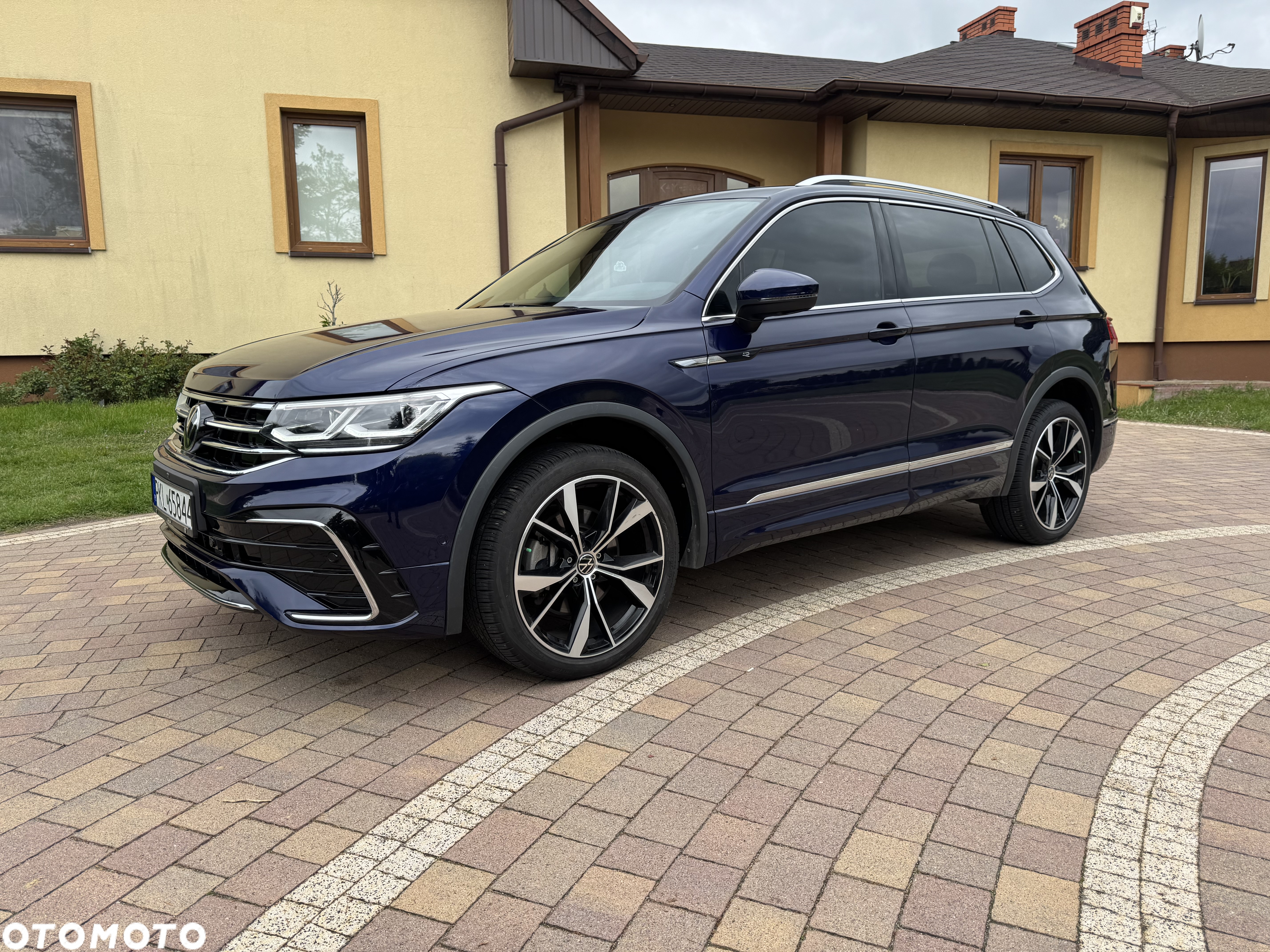 Volkswagen Tiguan Allspace - 15