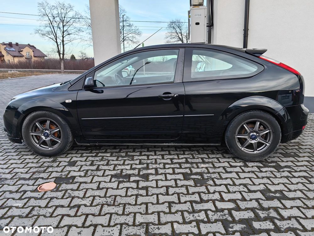 Ford Focus 1.6 Sport - 11