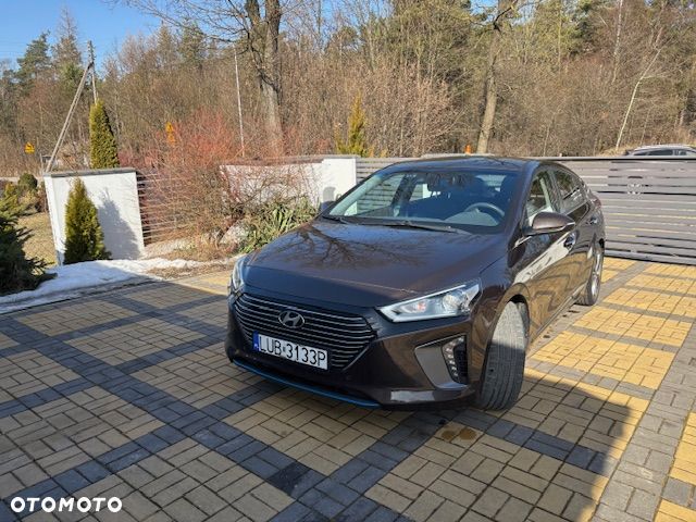 Hyundai IONIQ - 2