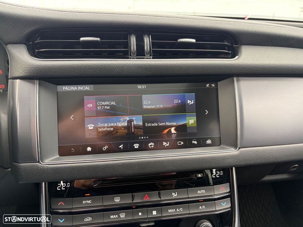 Jaguar XF Sportbrake 2.0 D R-Sport Aut. - 19