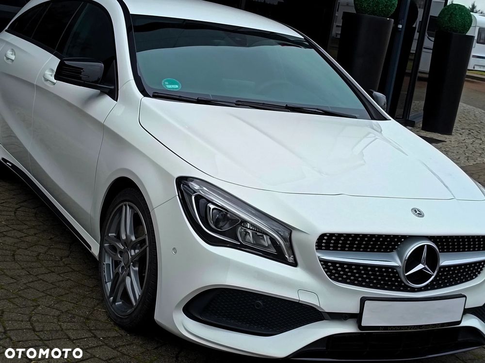 Mercedes-Benz CLA 200 Peak Edition - 18