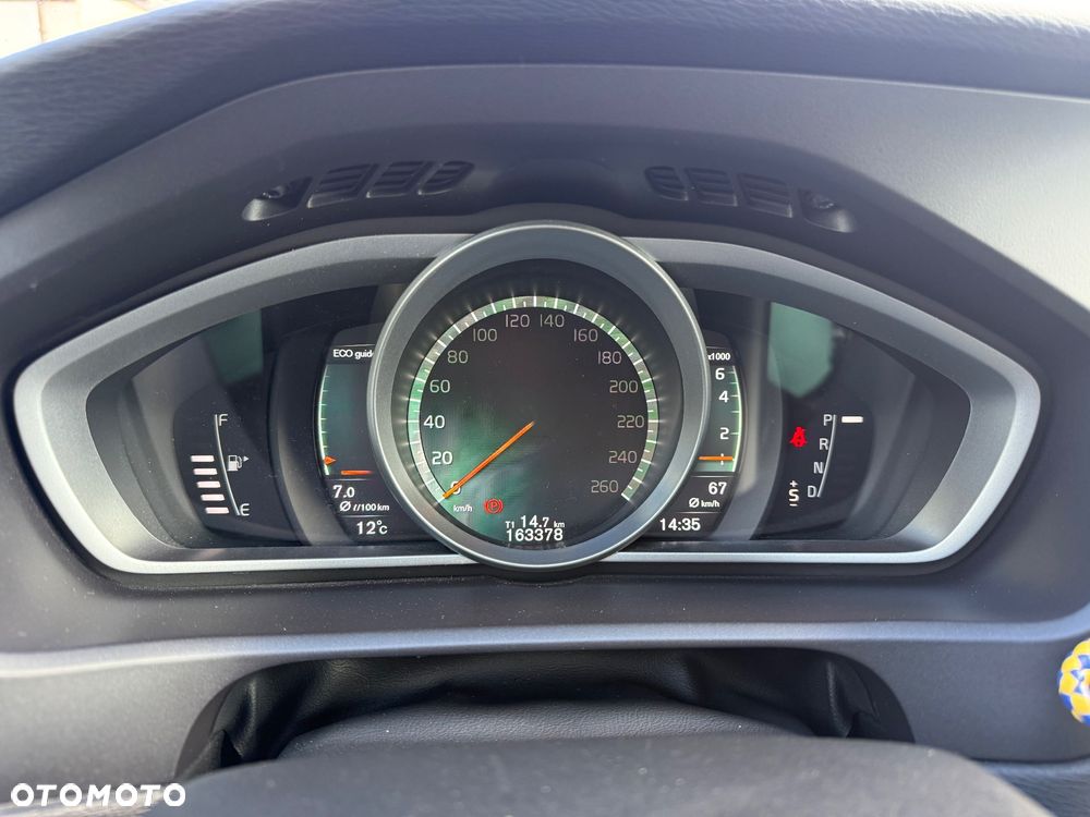 Volvo V40 Cross Country T3 Geartronic Momentum - 18