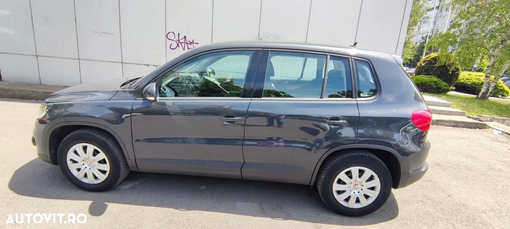 Volkswagen Tiguan - 5