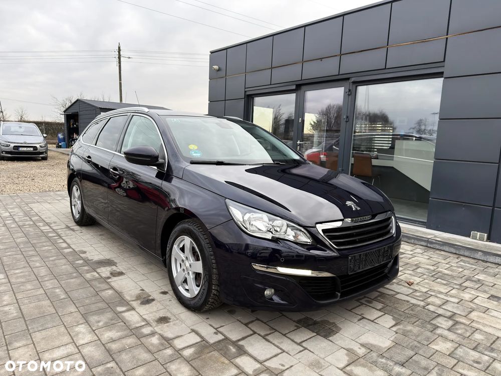 Peugeot 308 1.6 BlueHDi Allure S&S - 12