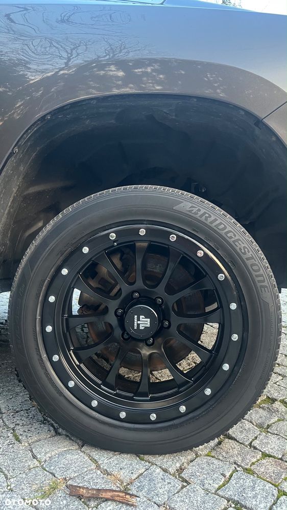 Dodge RAM - 18