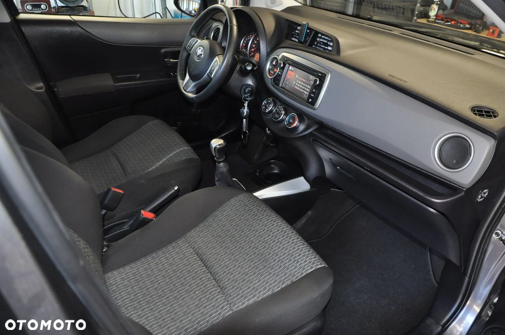 Toyota Yaris 1.33 Life - 9