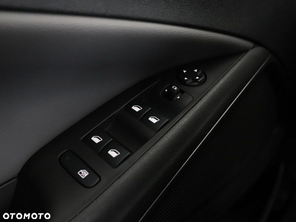 Opel Crossland X 1.6 Start/Stop Innovation - 34