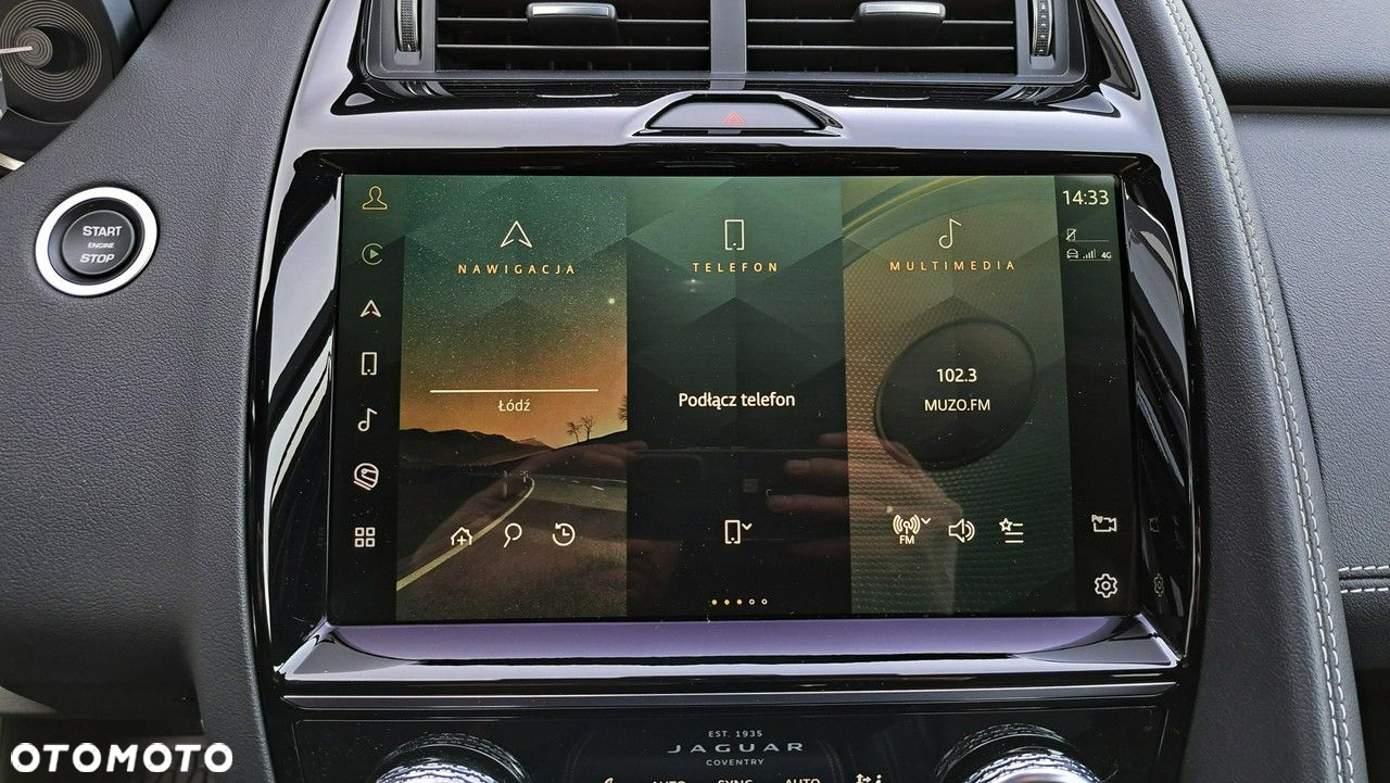 Jaguar E-Pace - 30
