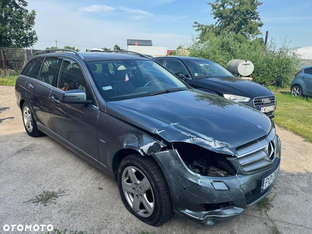 Mercedes-Benz Klasa C - 2