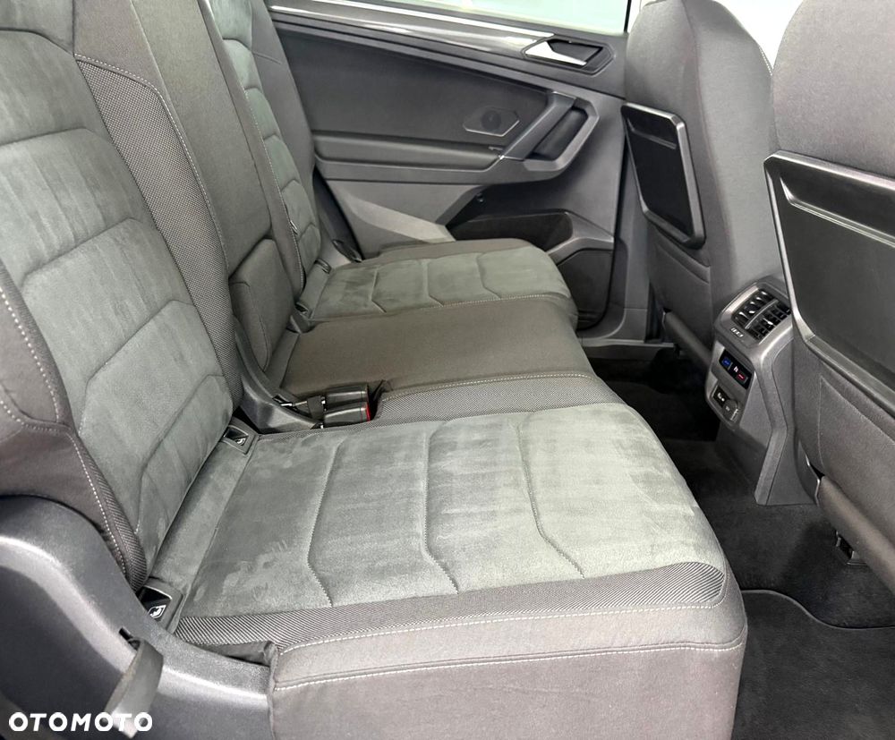 Volkswagen Tiguan Allspace 2.0 TDI 4Mot SCR Highline DSG 7os - 30